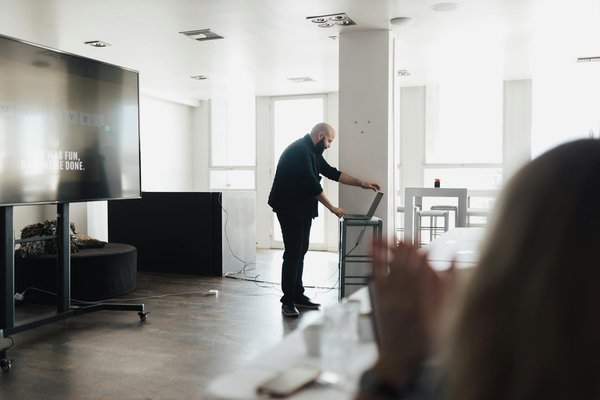 Boostez vos compétences en vente et marketing avec notre formation complète